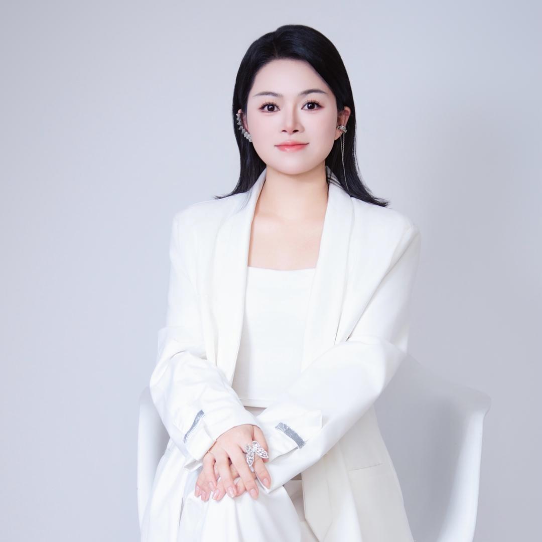 天启玉颜＊创始人→肖春香