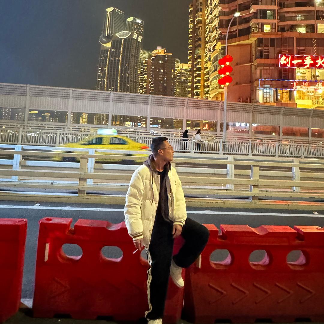 葭伊Ta爸爸。