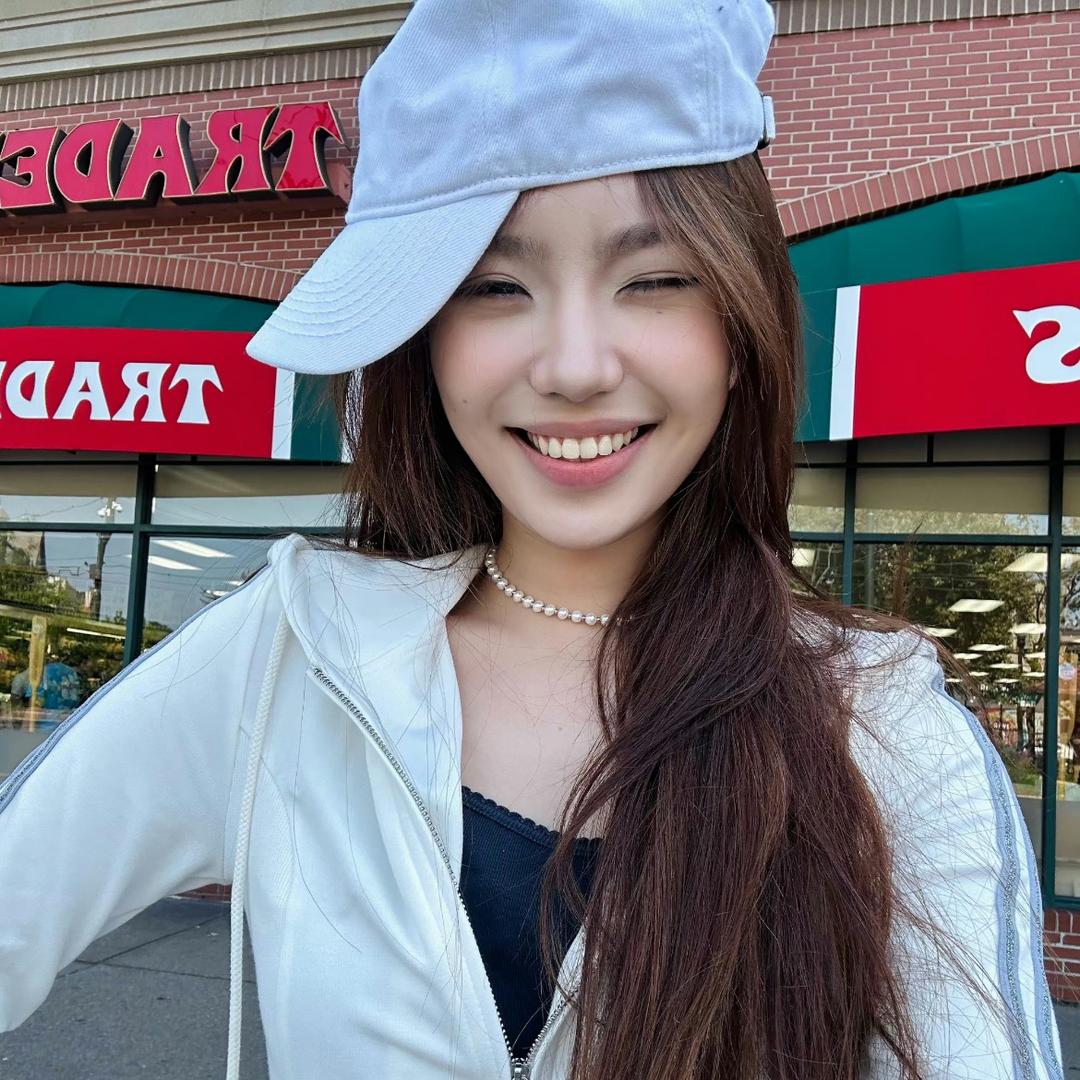 Jia佳