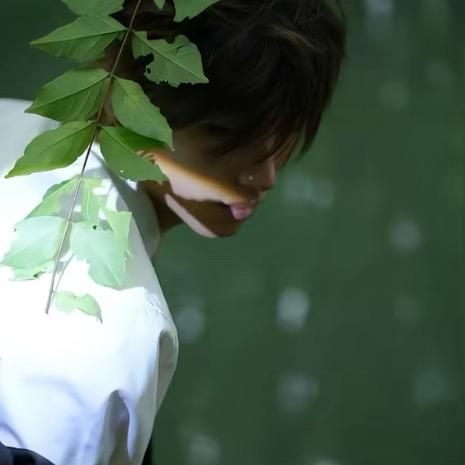 Beckoning