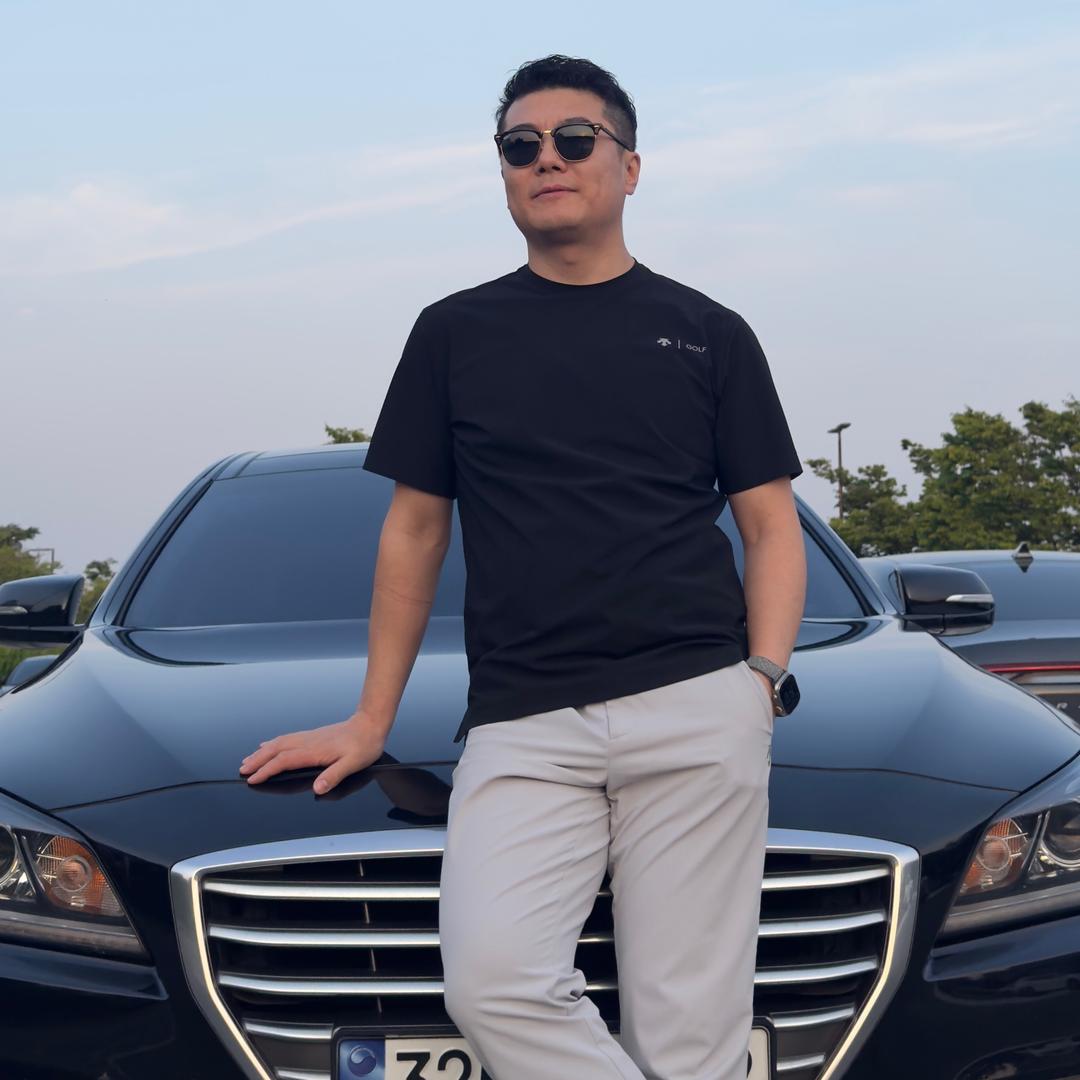 李氿局战袍