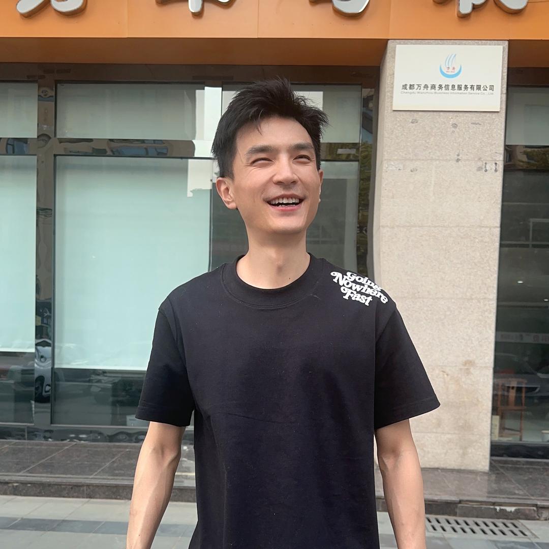 成都猴哥租车万兴能帮（本人工作号）