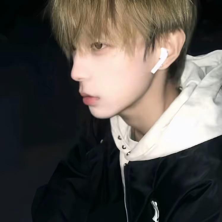 小泽.
