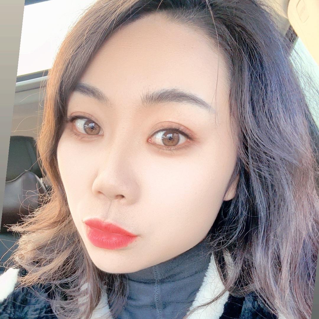 书香人家老板娘