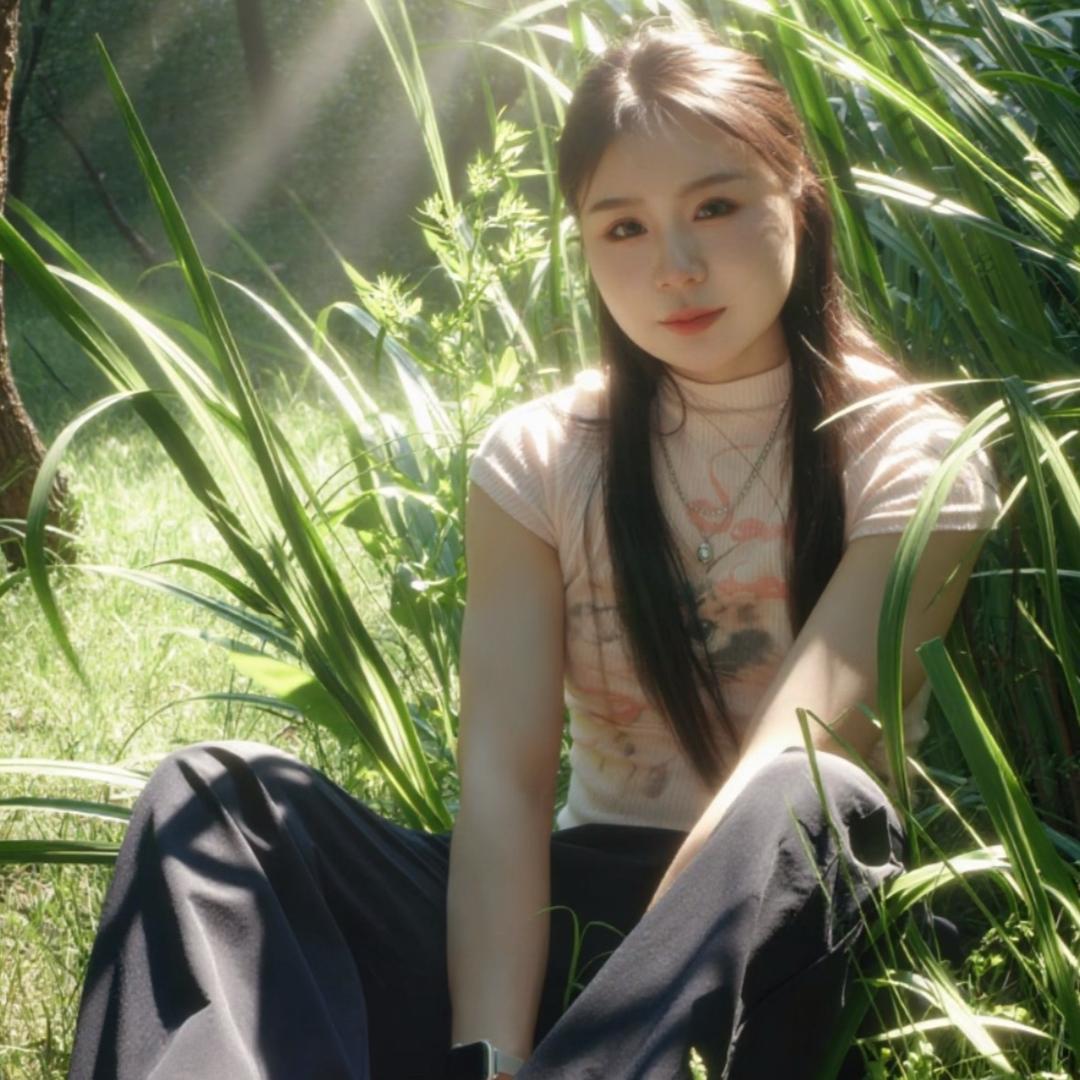 ʟ̆̈ᴜ̆̈ᴄ̆̈ᴋ̆̈ʏ̆̈ ！