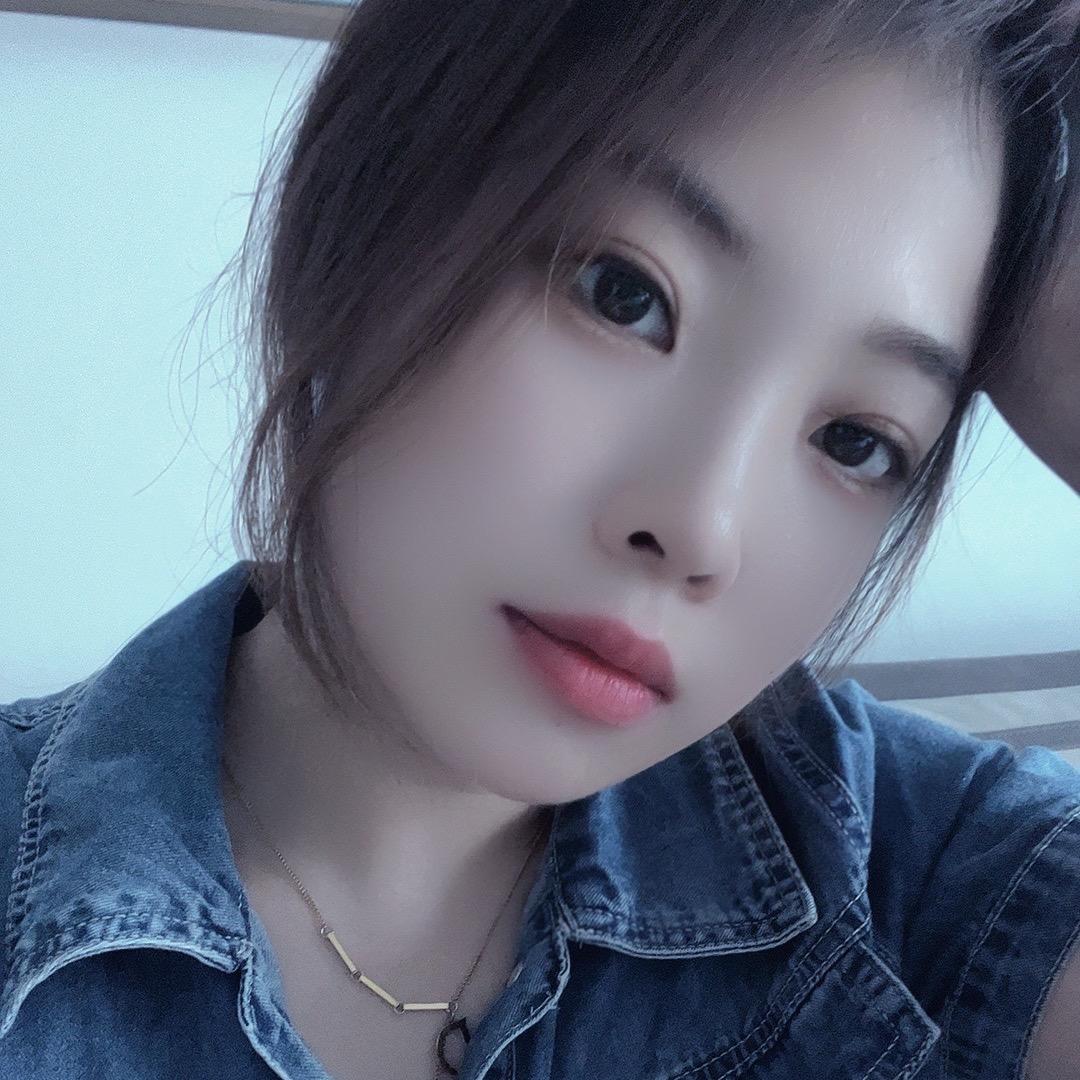 不嚣张的张❤️