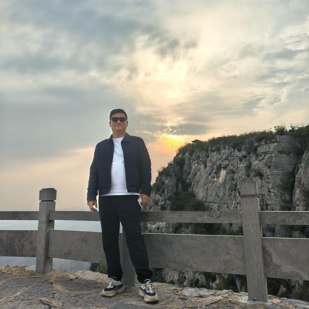 自强不息张先生