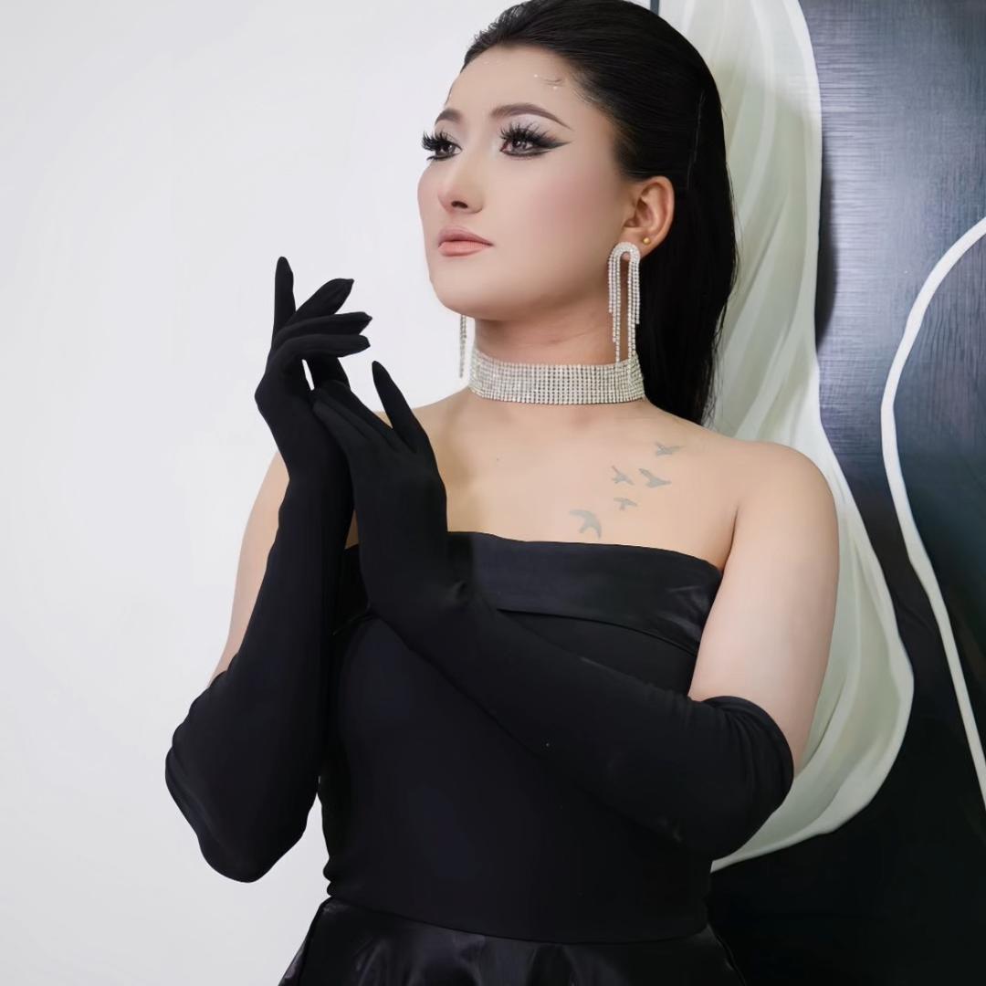 祖丽  衣身情愿女装店