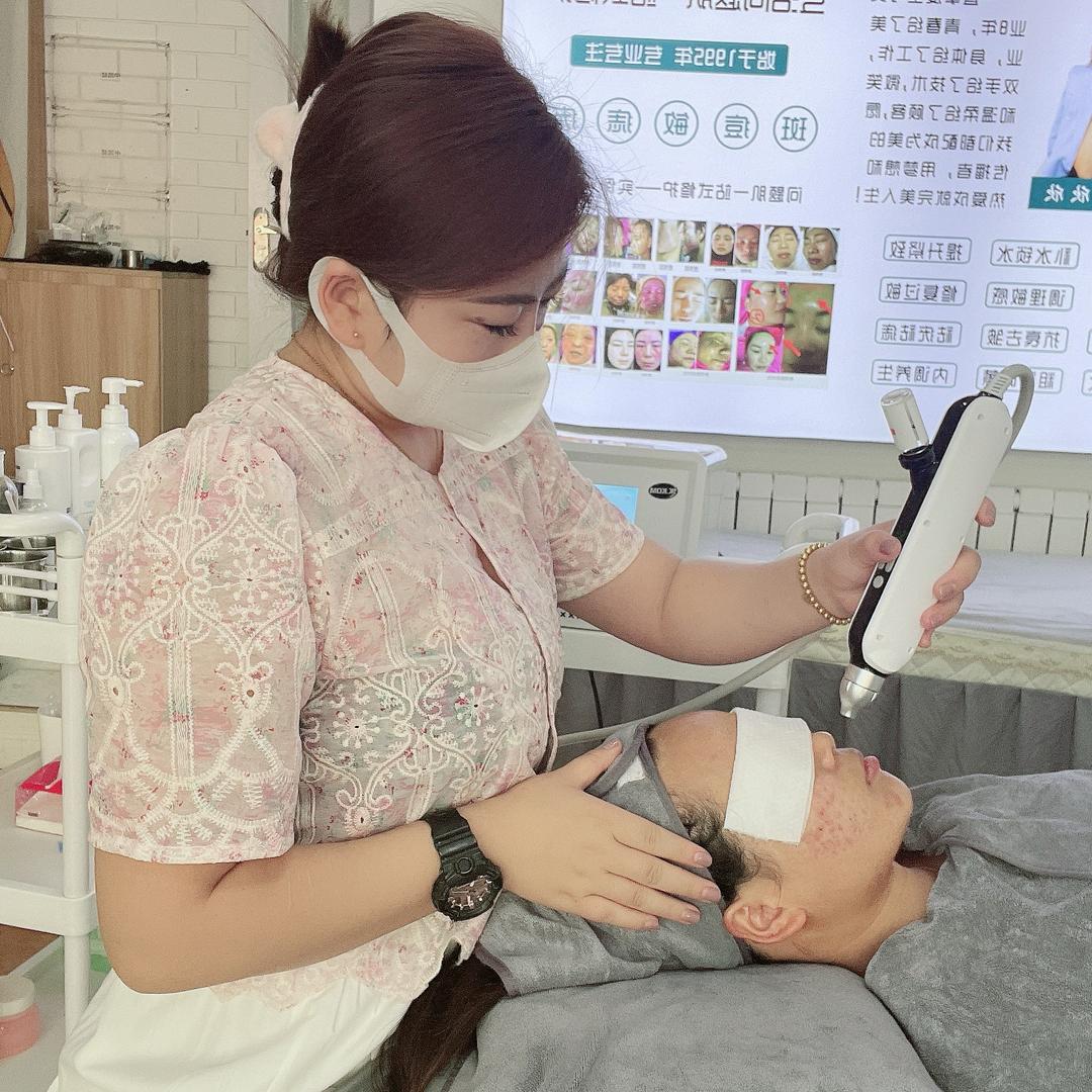 临河欣欣专注斑敏痘