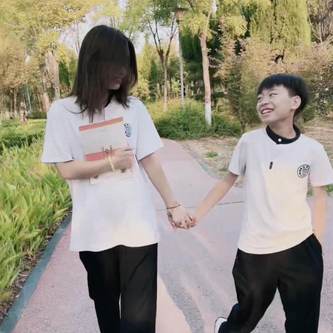 LULU·UM 女装【正航华韵城 】