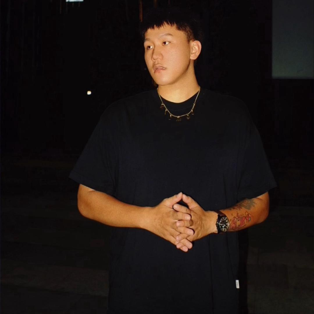周嘉俊