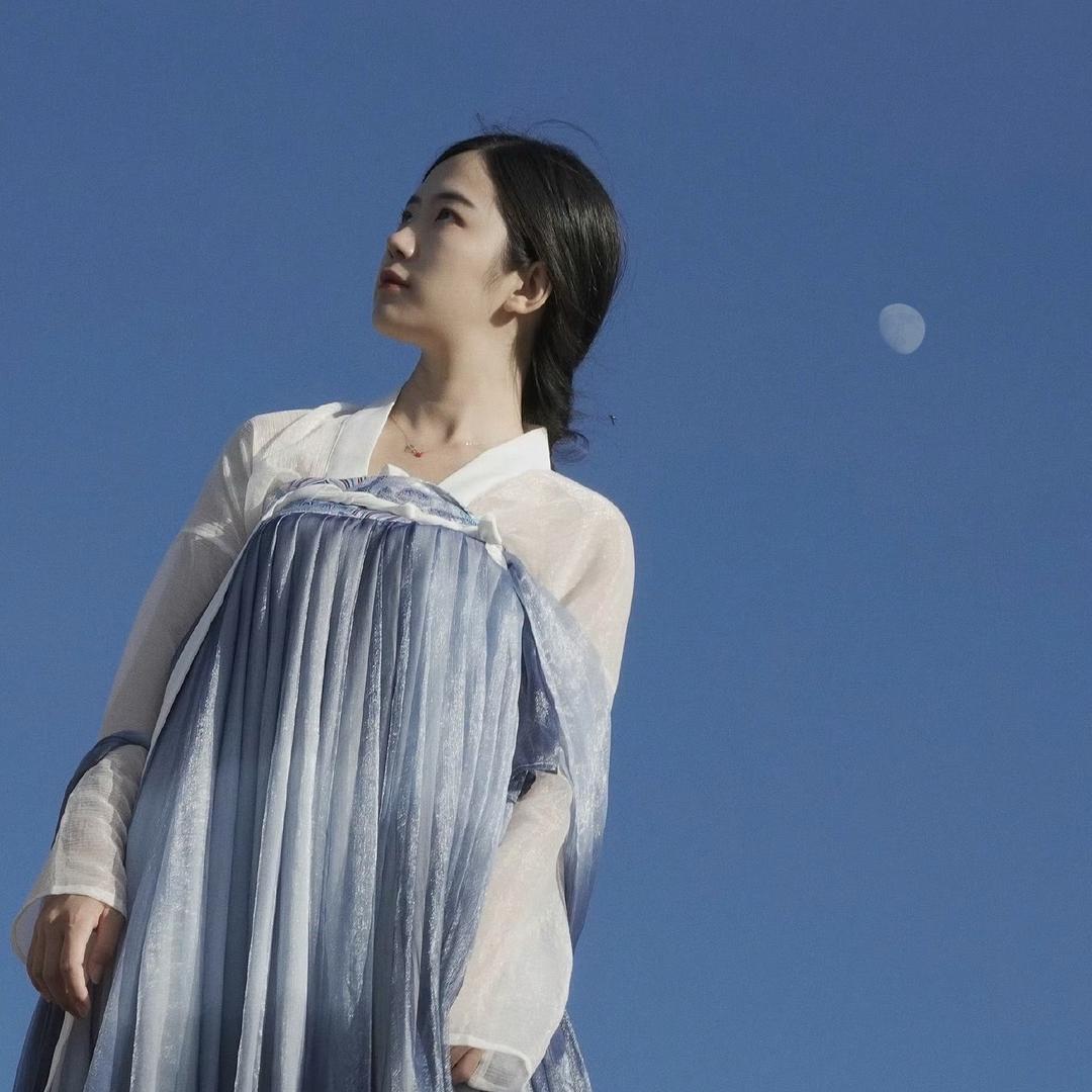 一只蓝鲸