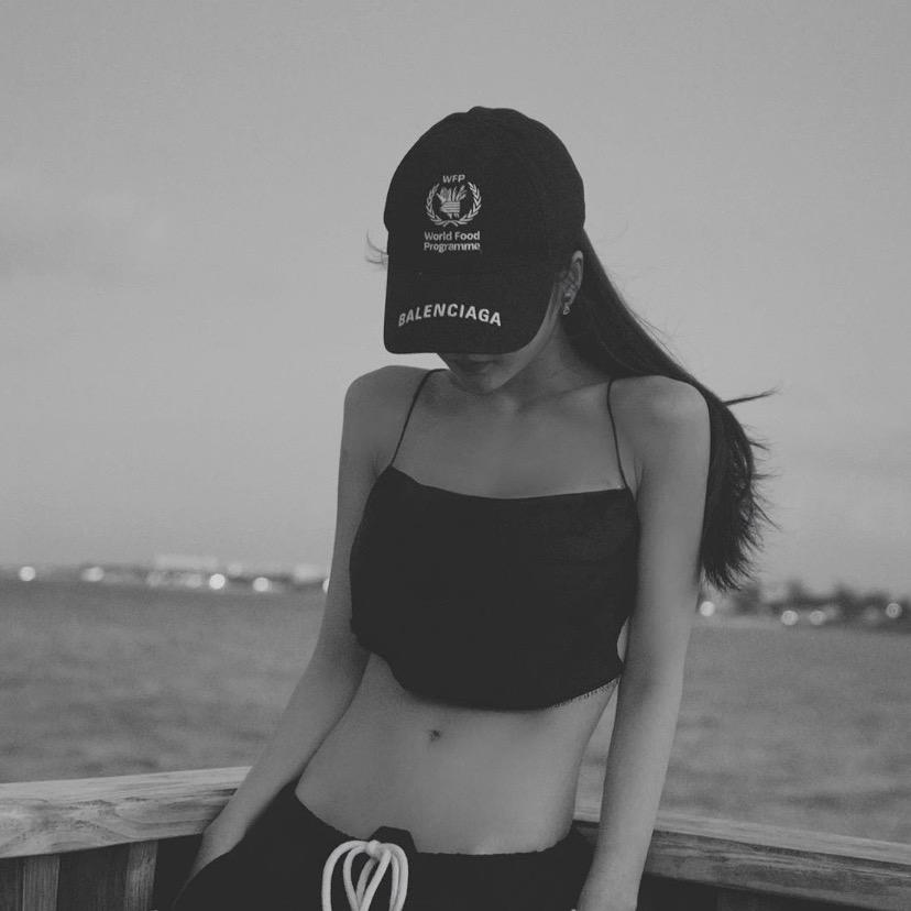伽.