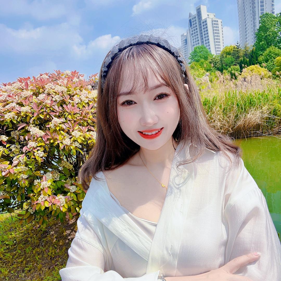 又见ღ董小姐