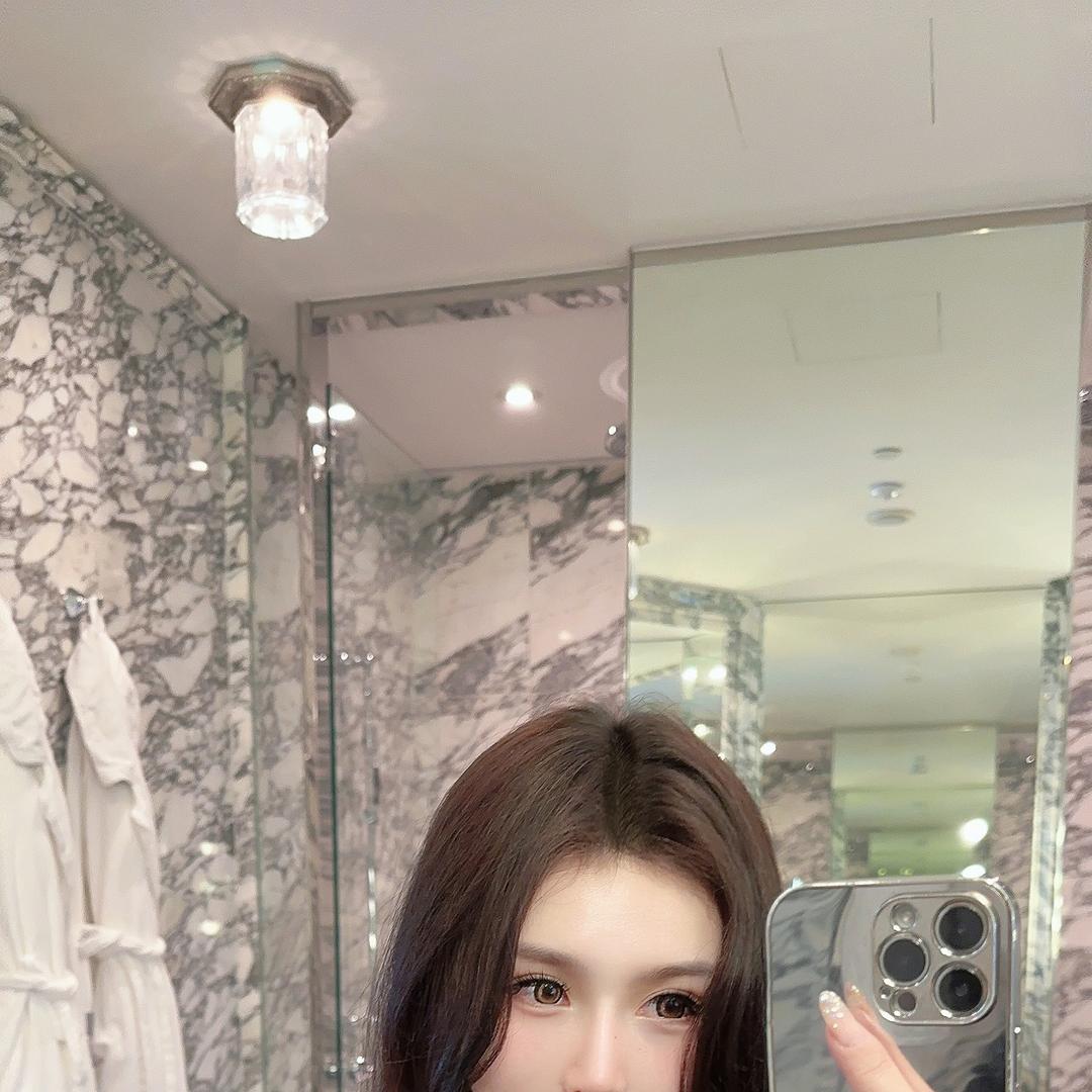 小颖宝家服饰