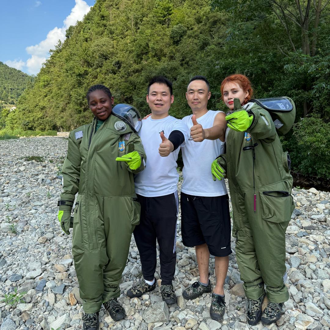 户外斌哥（腾哥徒弟）