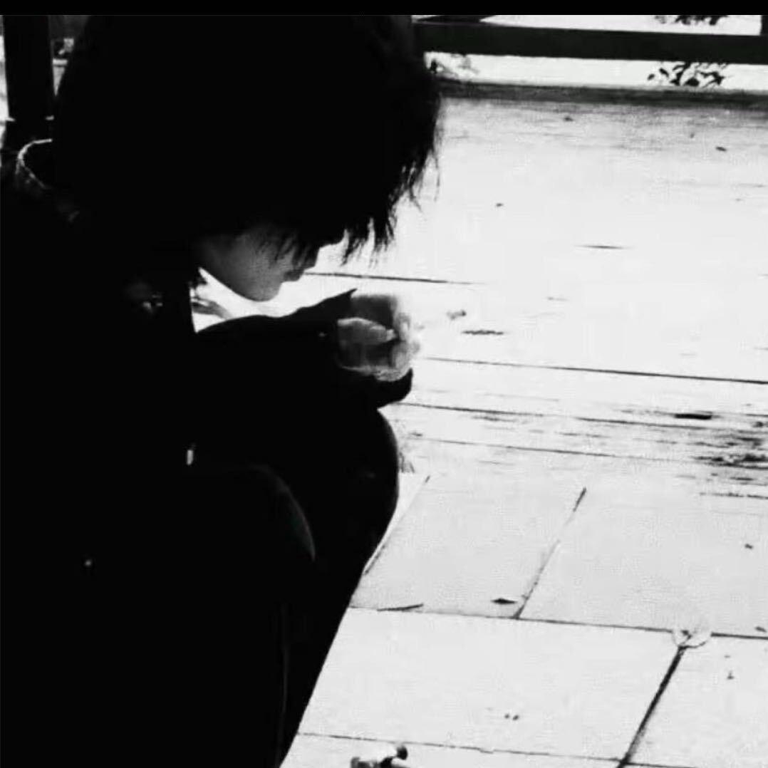 ￴￴ ￴￴ ￴ ￴