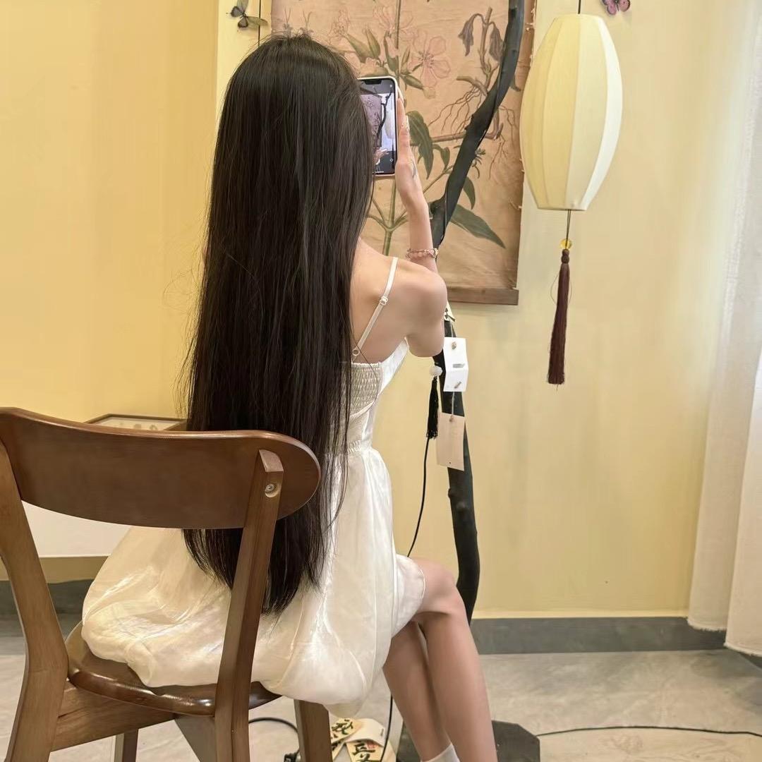 莹莹睡不醒.