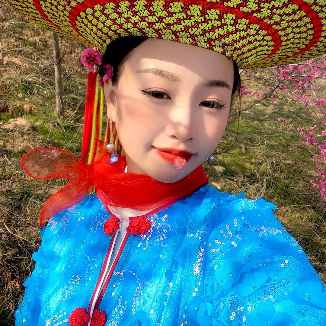 红红小仙女🧚‍♀️