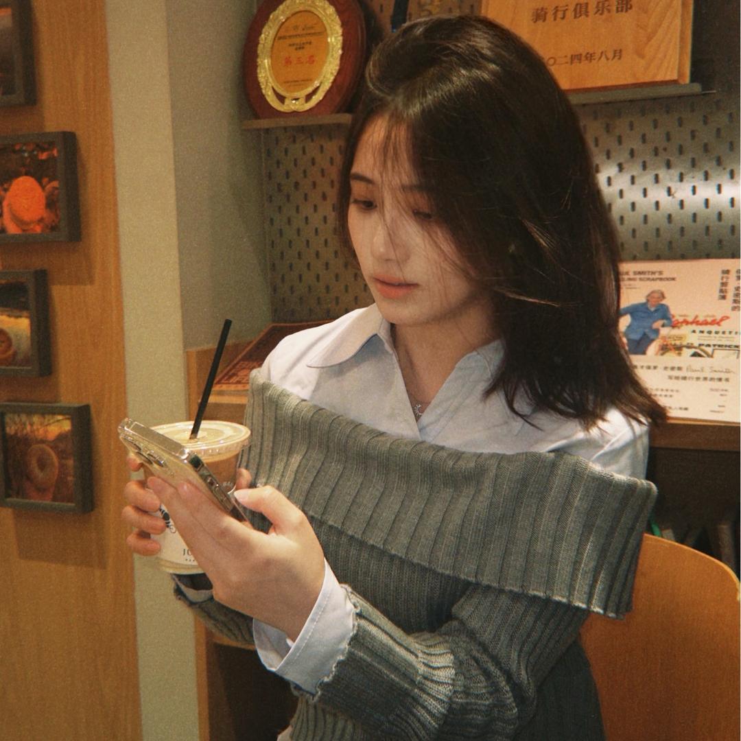 ₕₑₗₗₒᵏⁱᵗᵗʸღ