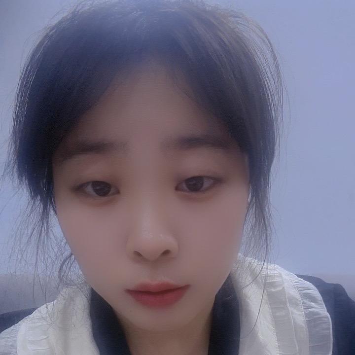 辽C小串大陆店  妍