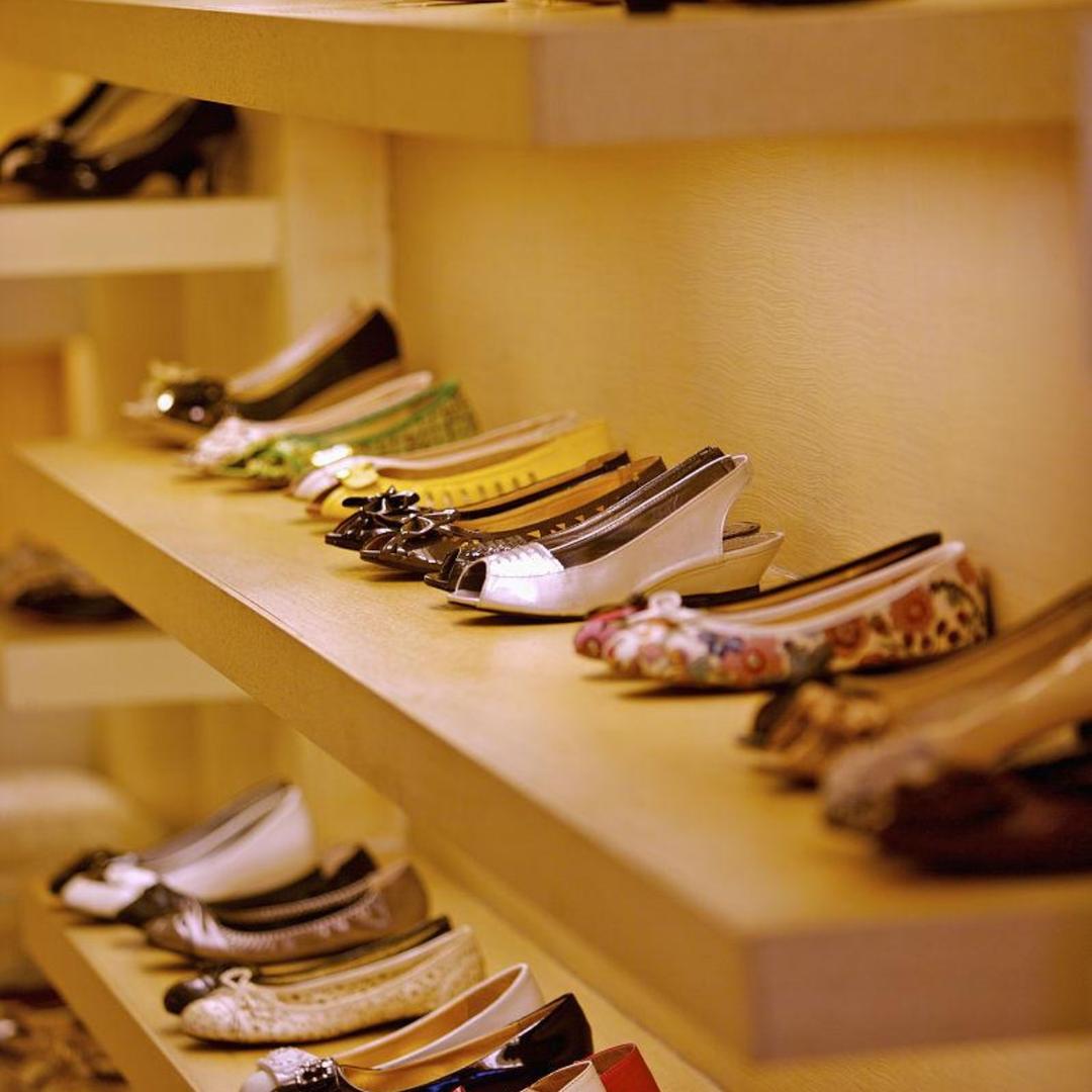 聚梦JUMENG有限女鞋专卖店