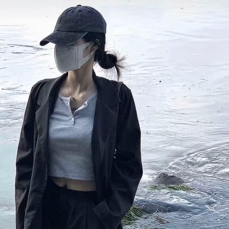 𝙬 .