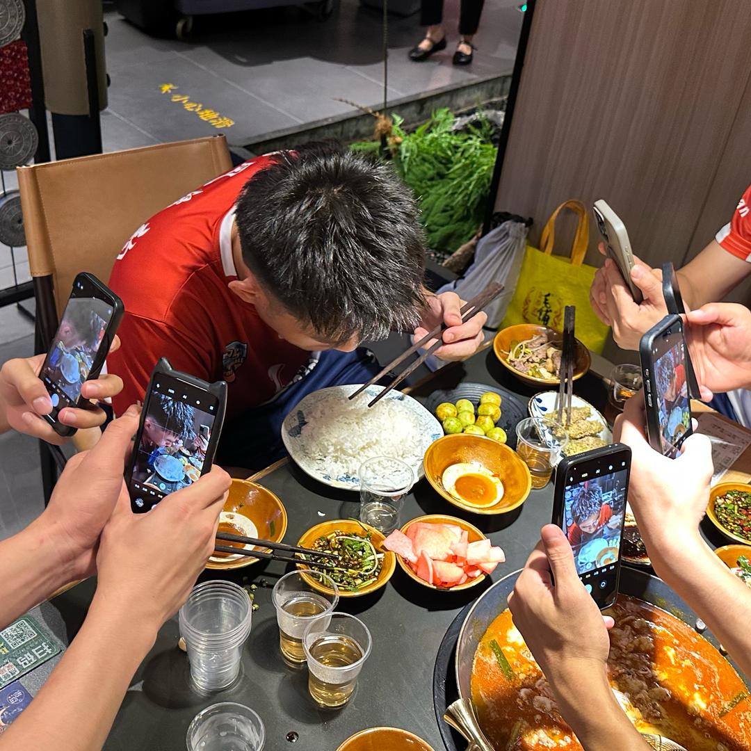 较瘦视察粤港澳✈️