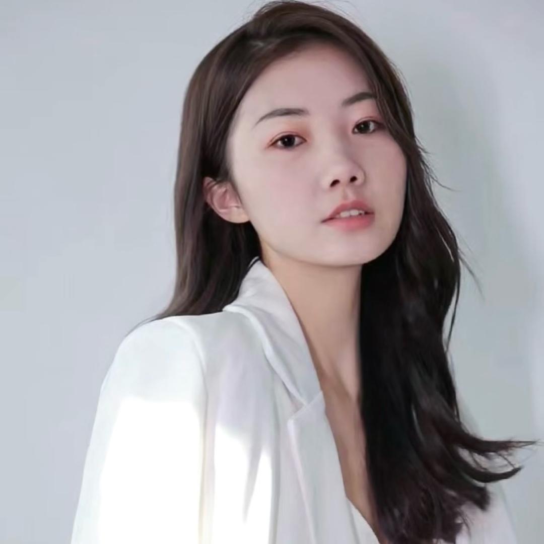 劳务钟梅梅