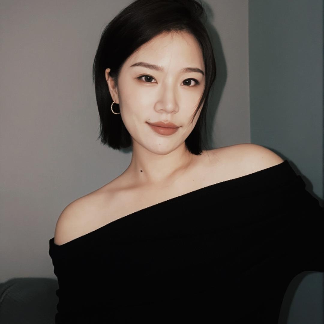 袁夫人🤍🖤（班睿漫诗）