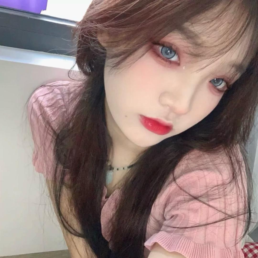 美女也会ᵉᵐᵒ