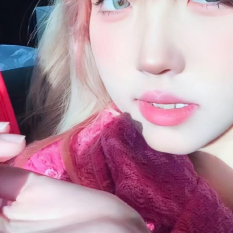 A9~