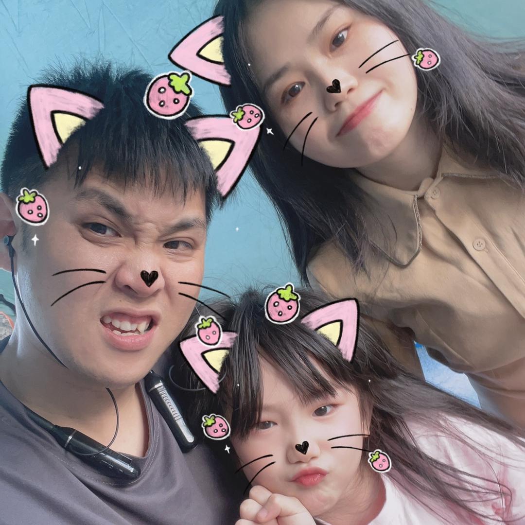 小七一家