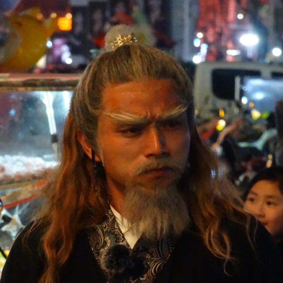 戏精（黄老鞋）