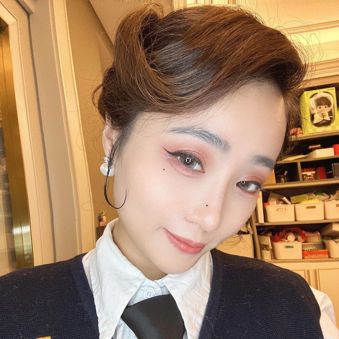 （小宝）钟哥三弟