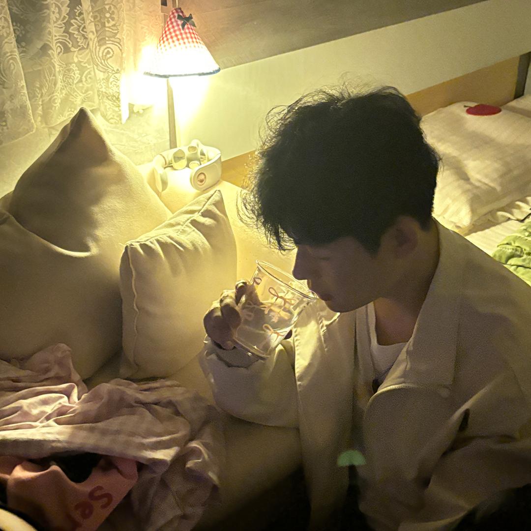 小斌在干嘛