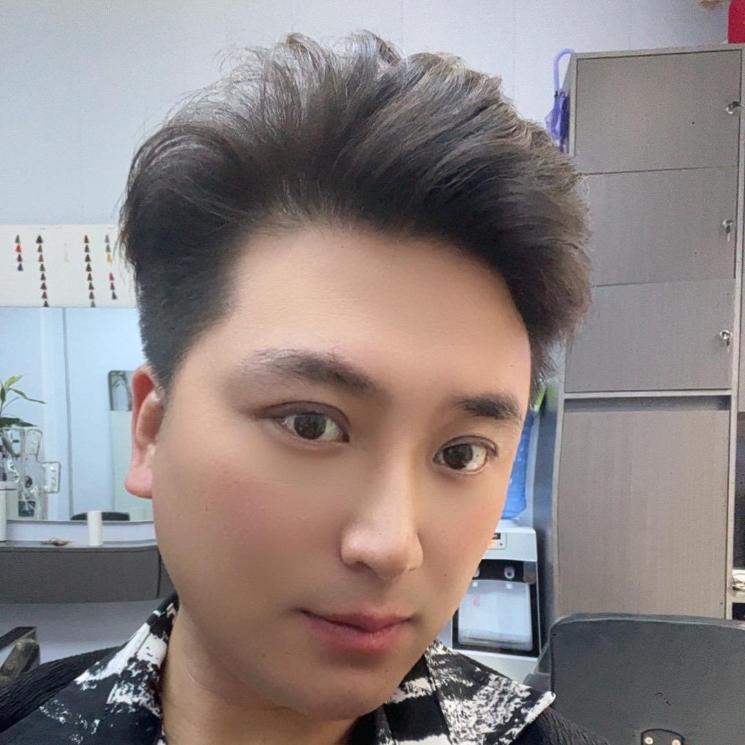 爱唱歌的托尼