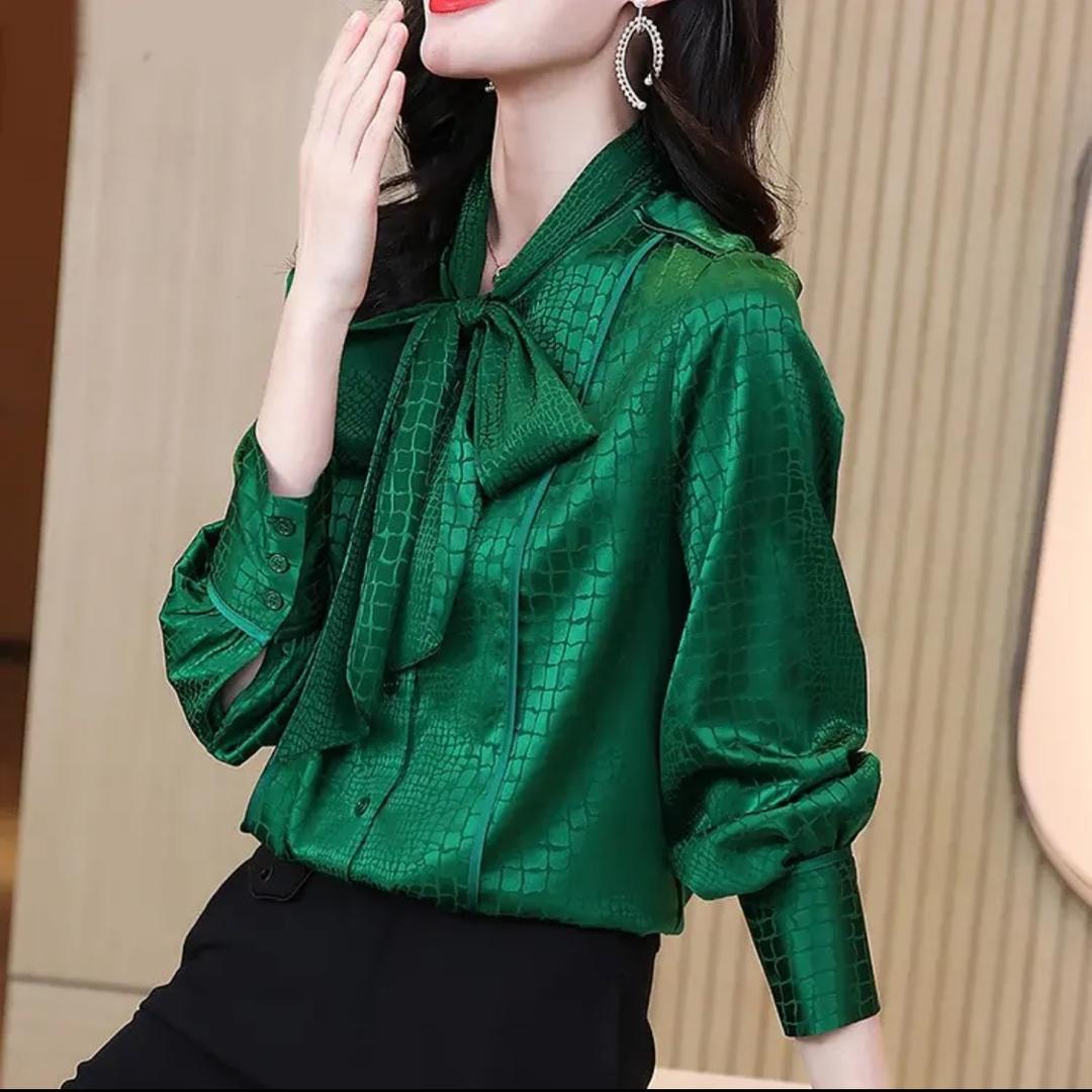 伊人服饰