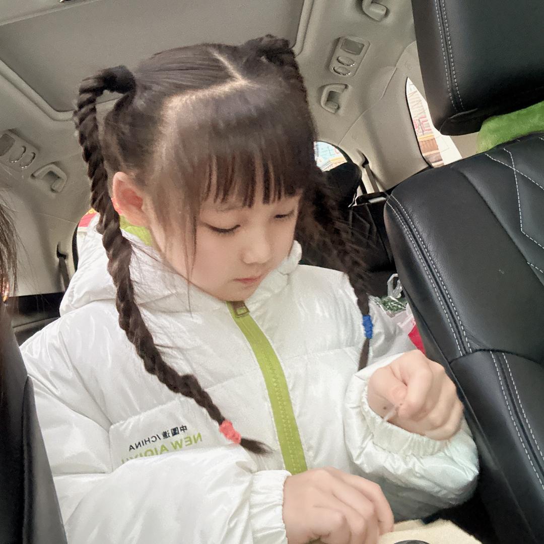 杨小杨失眠了👀