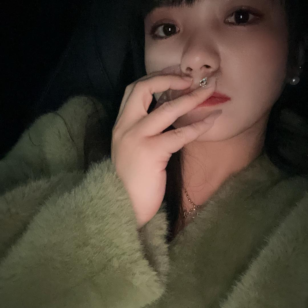 Y ：