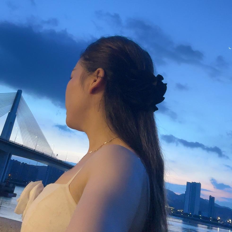 ✅小芬爱玩安琪拉