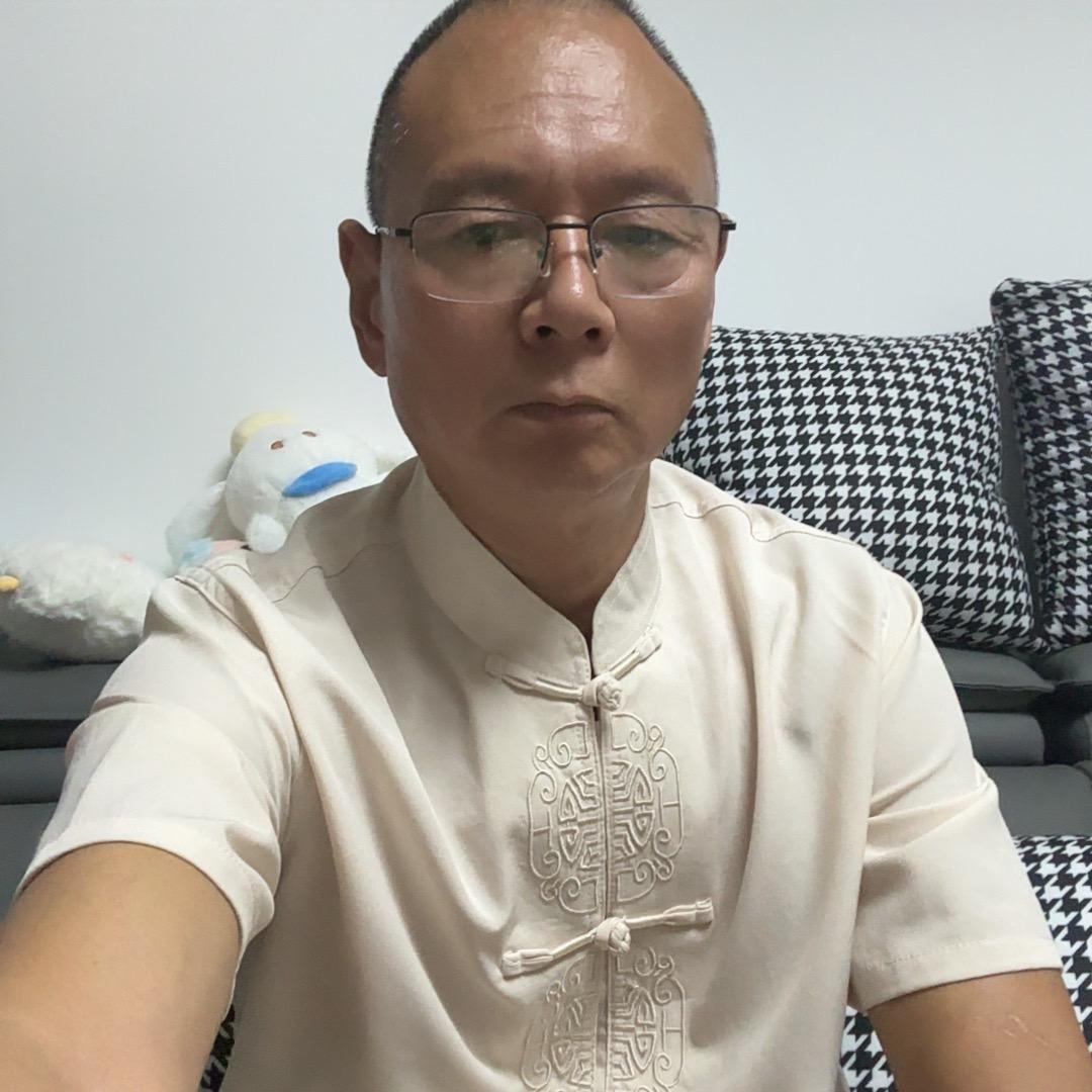 草根股民俞大哥