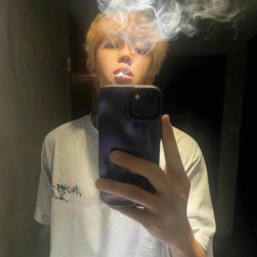 y是男主角