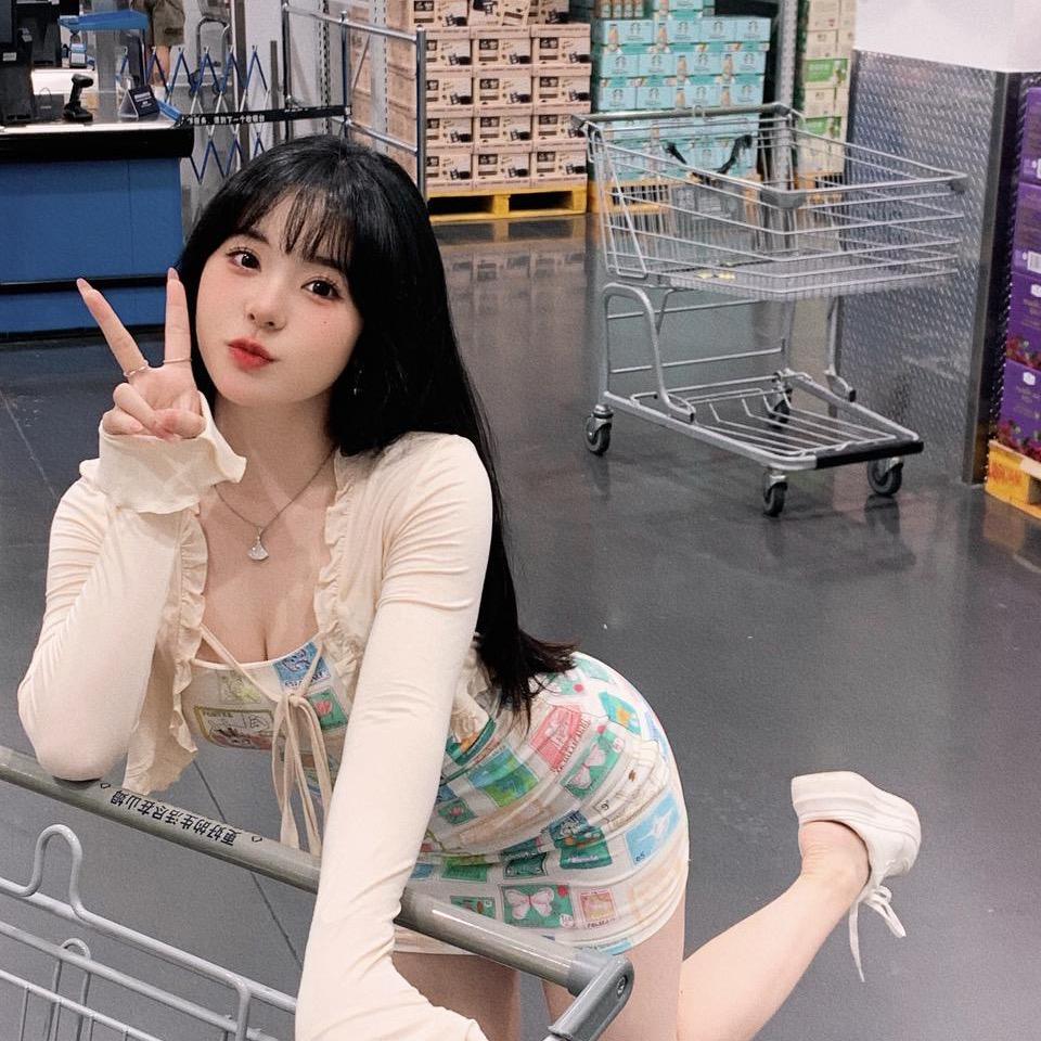 萌面侠-精选穿搭