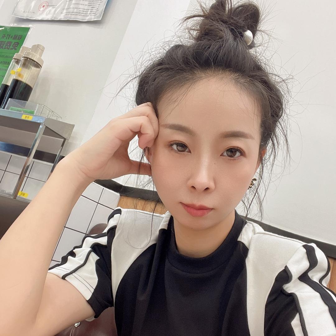 抖抖时尚搭配