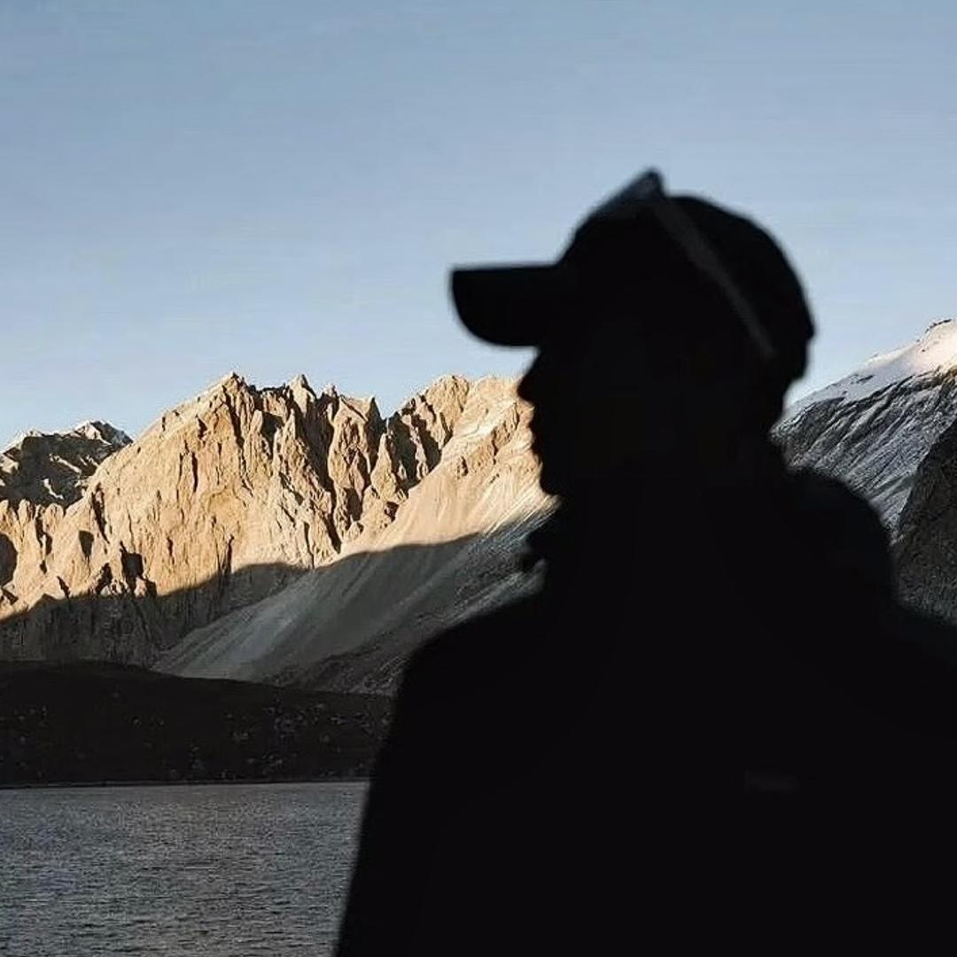 风带走了落叶🍂