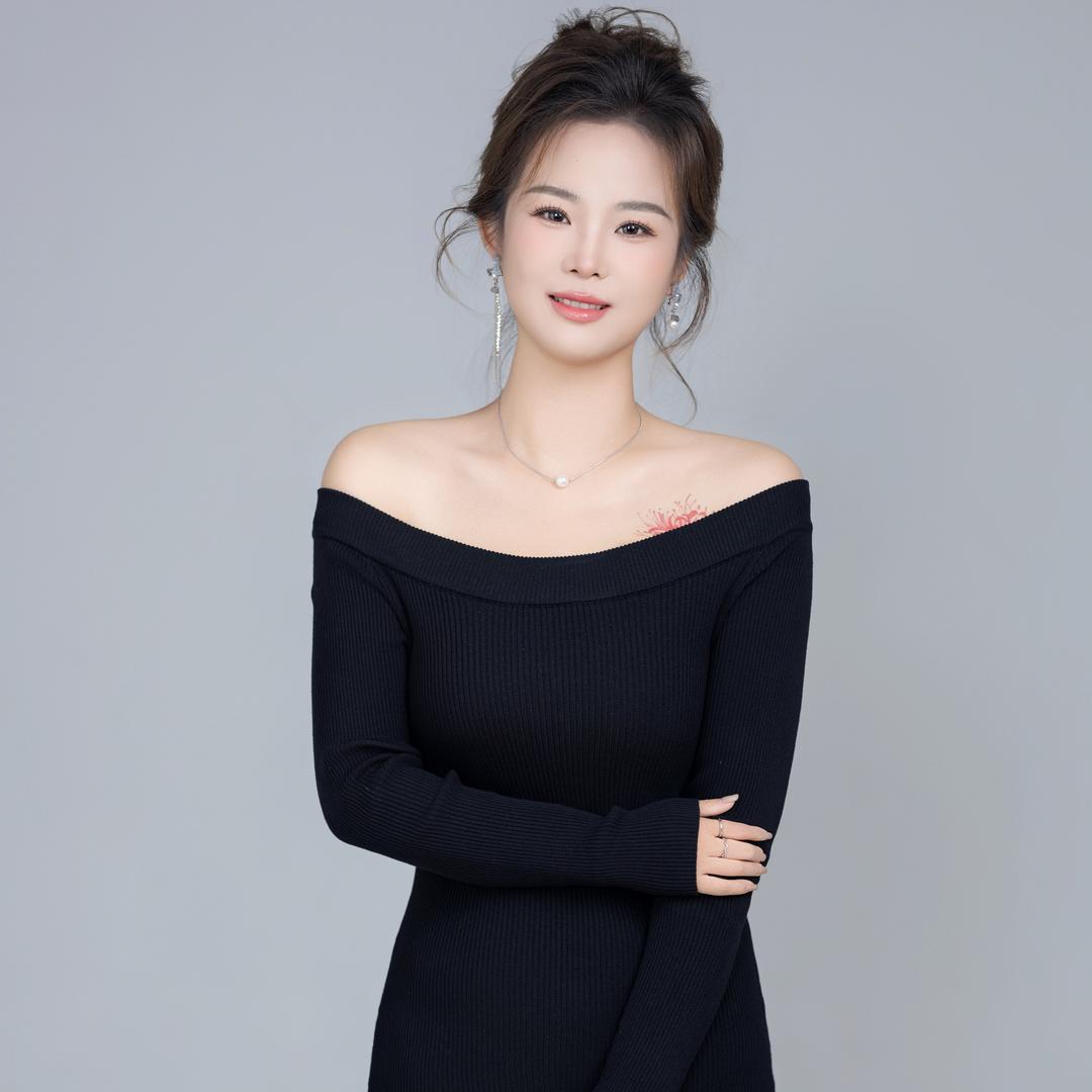 是我 花花呀🌻