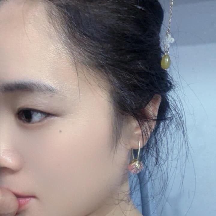 石小姐