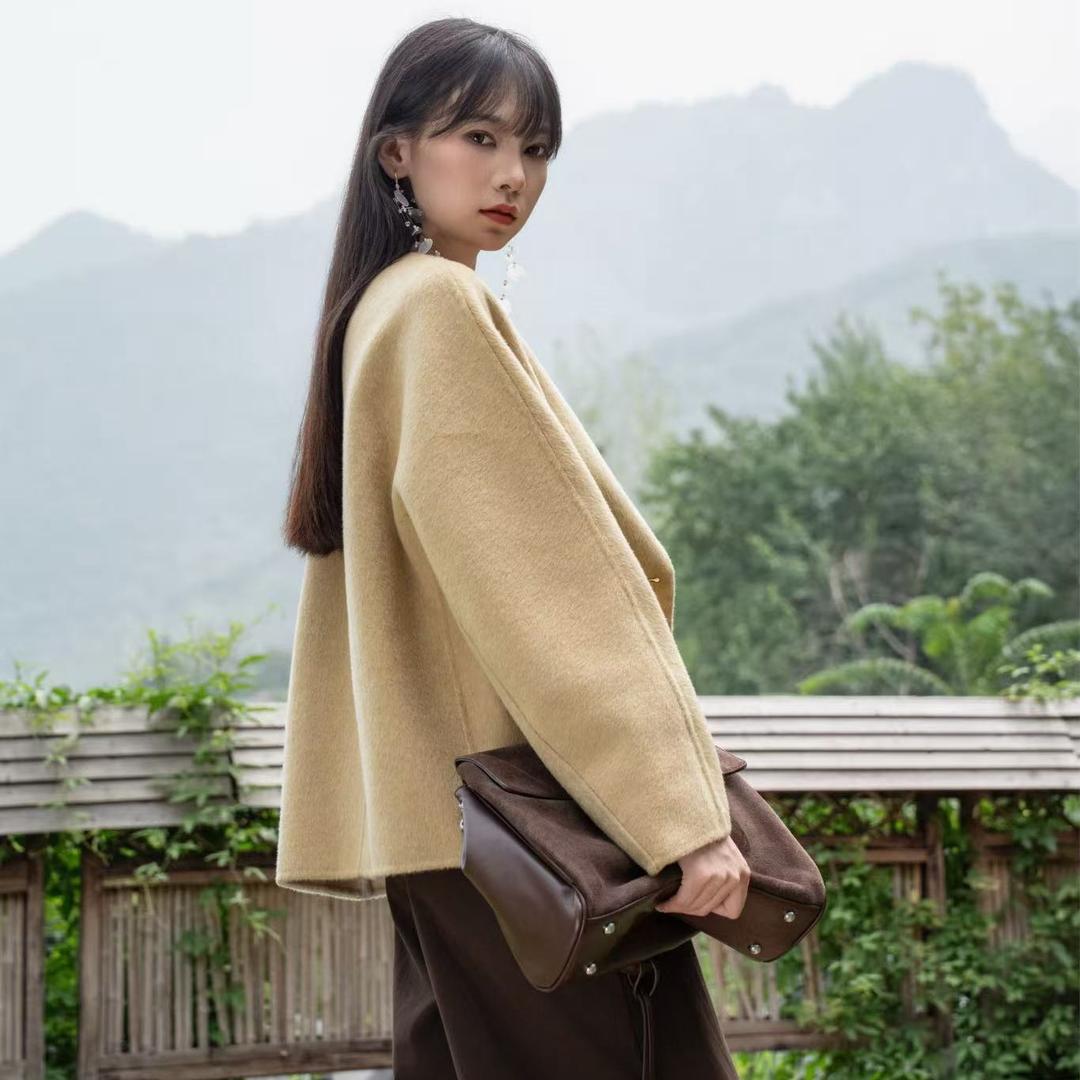 商洛万达亚希亚女装