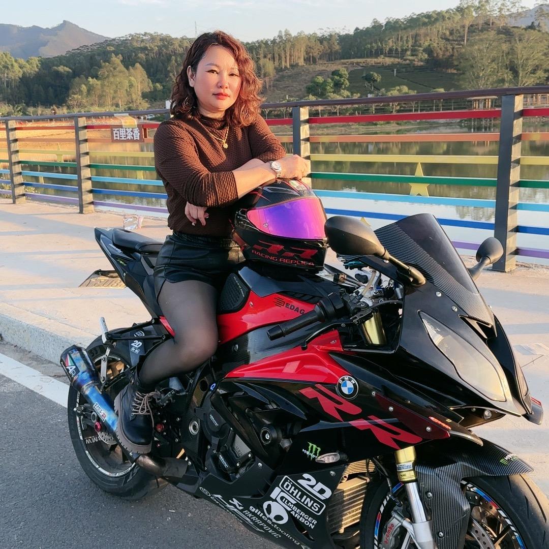 客家妹真真